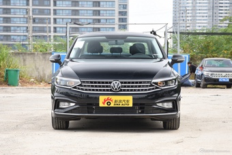 2025款迈腾 200万辆众享款 280TSI DSG舒适型